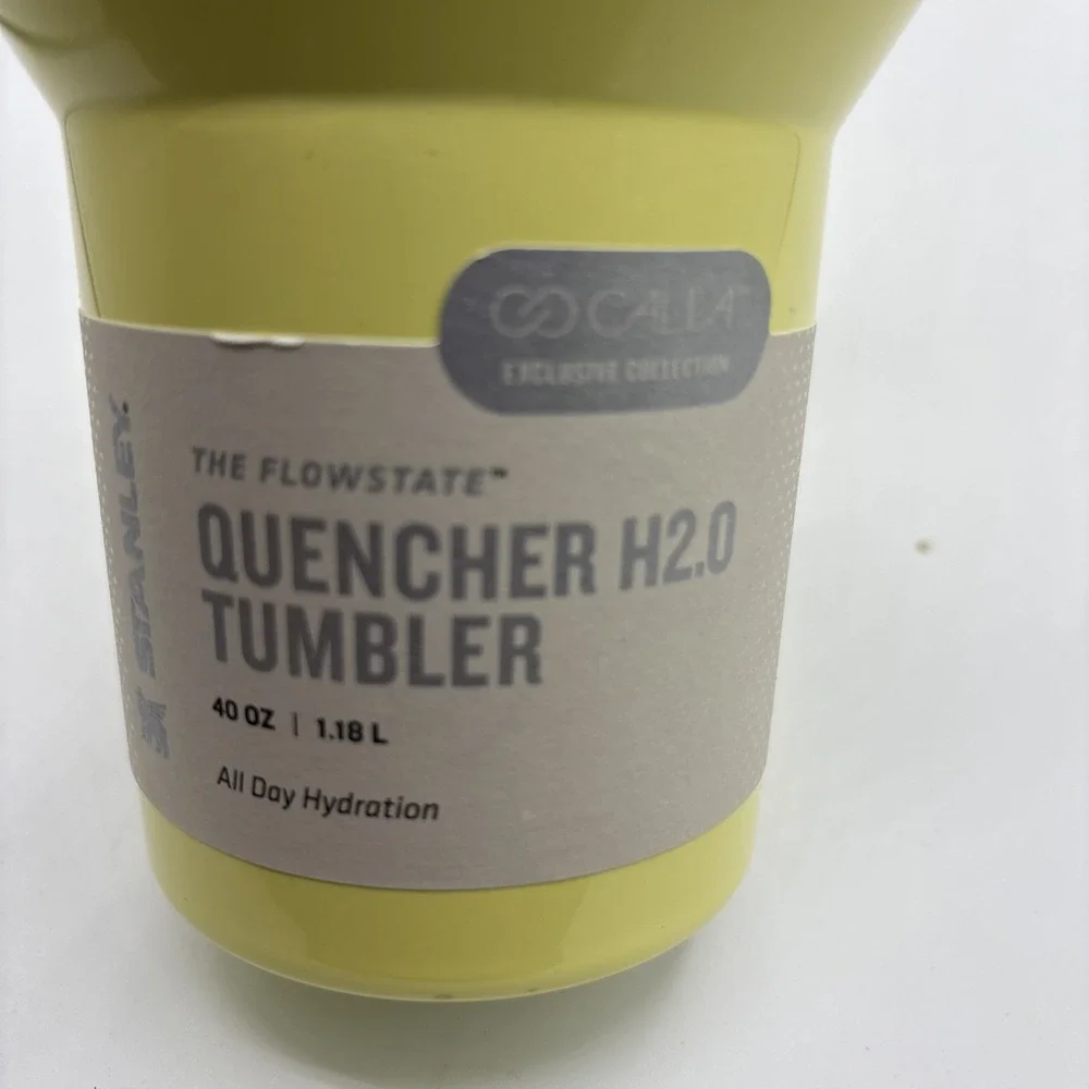 Stanley X CALIA 30‎ oz. Quencher H2.0 FlowState Tumbler Pale Green-EXCLUSIVE New - Picture 3 of 6